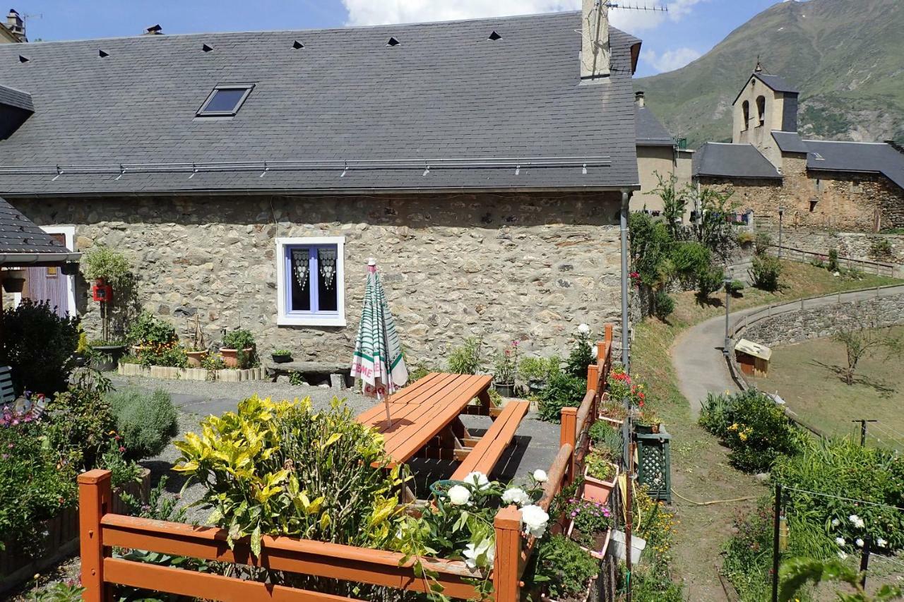 Gite Soum De L'Ase Grust Esterno foto